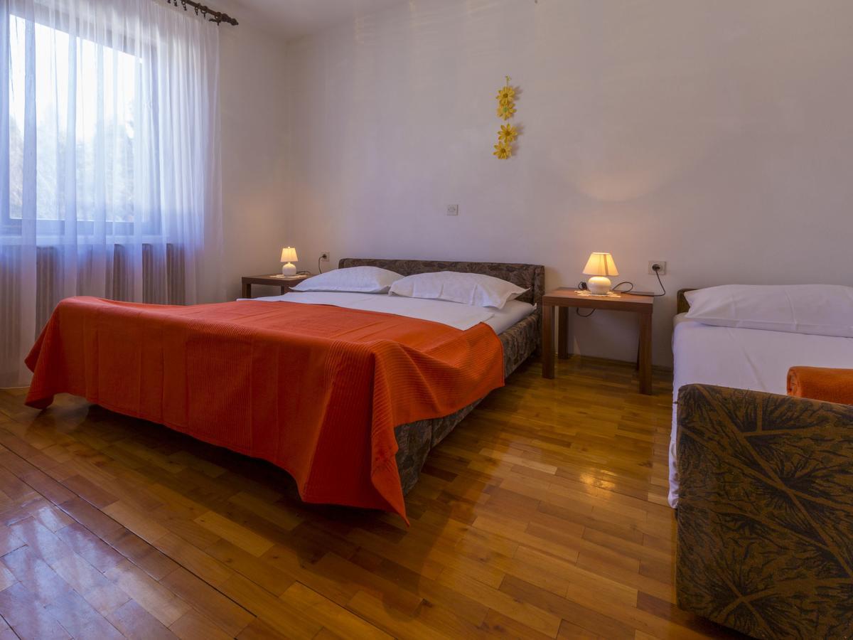 Apartment In Novi Vinodolski 15274 Povile Eksteriør bilde